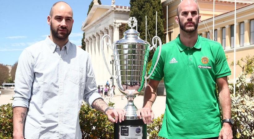 Καλάθης: «Έχουμε αρκετά καλή ομάδα για το πρωτάθλημα. Δύο χρόνια είναι πολλά»