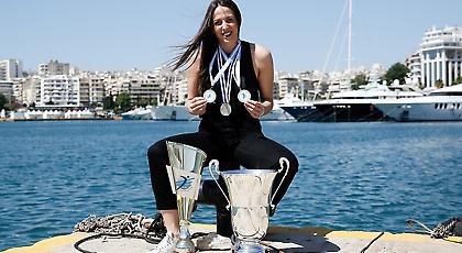 «Έδεσε» την αρχηγό ο Ολυμπιακός!