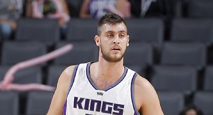 Ο Παπαγιάννης στα σκαλιά του... Ρόκι (pic)