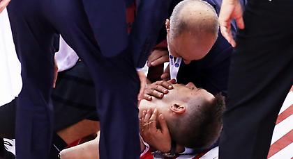 Ο τραυματισμός του Παπαπέτρου που «πάγωσε» το ΣΕΦ! (video)