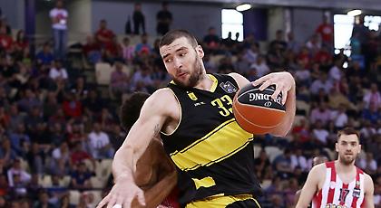 Καββαδάς: «Να γυρίσει με την κούπα ο Ολυμπιακός»