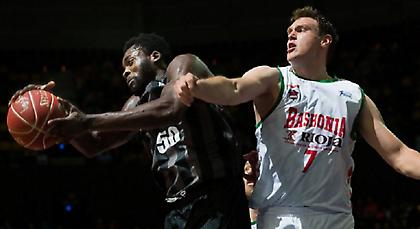 Εύκολα «διπλά» για Βαλένθια και Μπασκόνια