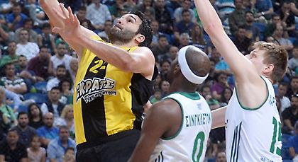 Μαυροειδής: «Πάμε για τη νίκη στο δεύτερο ματς»