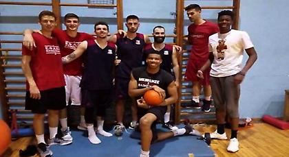 Προπονήθηκε στο κλειστό του Ζωγράφου ο Αντετοκούνμπο (pic)