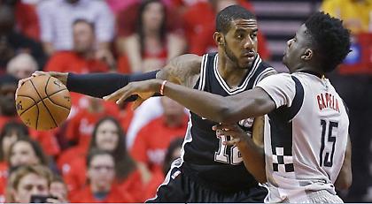 Ποιος… Λέοναρντ; Σάρωσαν και πέρασαν οι Σπερς!