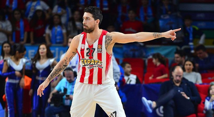 Επέμβαση στους κοιλιακούς για Αθηναίου