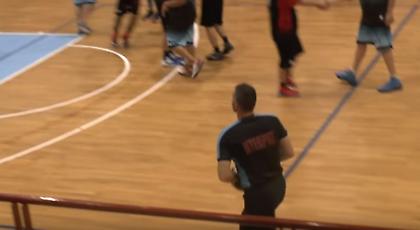 Τρίποντο buzzer beater από… διαιτητή! (video)