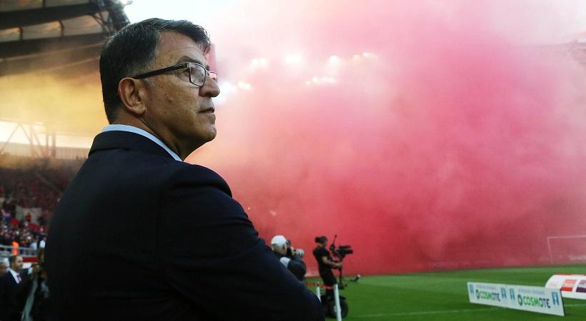 Αποφασίζουν για προπονητή στον Ολυμπιακό