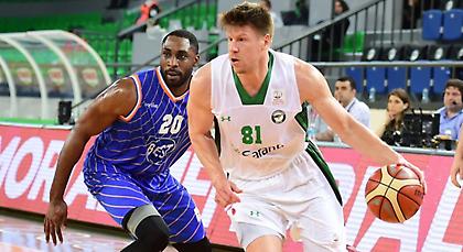 «Φωτιά» ενόψει playoffs η Νταρουσάφακα