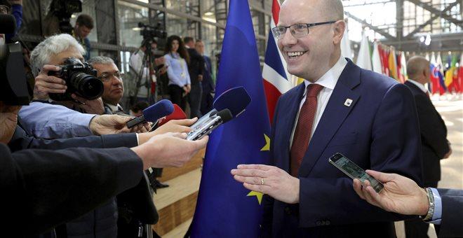 Τσεχία: Ο Σομπότκα αποδέχθηκε τον Ιβάν Πίλνι ως νέο υπουργό οικονομικών