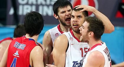 Γύρισαν στο… 2012 οι Παπανικολάου και Μάντζαρης (video)