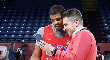 Χάινς στο sportfm.gr: «Πάντα περίεργα κόντρα στον Ολυμπιακό»