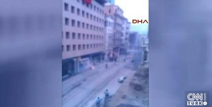 Πέντε τραυματίες οπαδοί του Ολυμπιακού, ο ένας μαχαιρωμένος, από επίθεση Τούρκων (video)