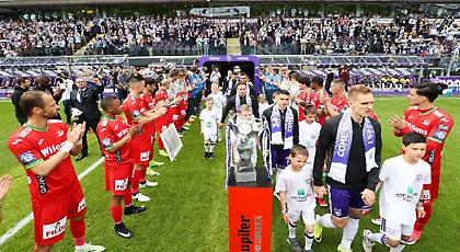 Φιέστα για Αντερλεχτ, μπαράζ για Σαρλερουά