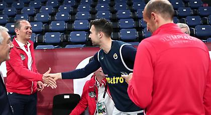 «Μπηχτή» Γιώργου Αγγελόπουλου για Σλούκα! (video)