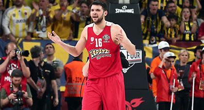 Παπανικολάου: «Άξιζε το τρόπαιο η Φενέρ, συγχαρητήρια»