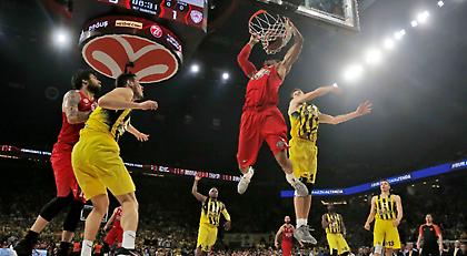 Με Μπιρτς και Μιλουτίνοφ το Top5 του τελικού (video)