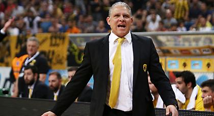 Μανωλόπουλος: «Στεναχωριέμαι πάρα πολύ για τον κόσμο που ήρθε να μας δει…»