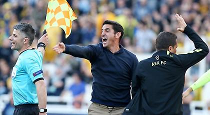 Ο μπαλτάς των πλαϊνών έχει πετσοκόψει την ΑΕΚ φέτος