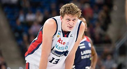 «Έδεσε» Πούστοβι η Ομπραντόιρο