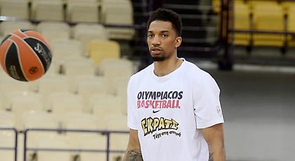 Με Μπιρτς και… Αγγελόπουλους ο Ολυμπιακός