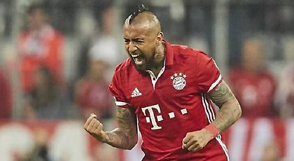 Ο Βιδάλ μάς συστήνει τον γιο του (pic)