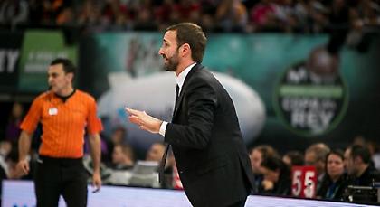 Μένει και του χρόνου στην Μπασκόνια ο Αλόνσο