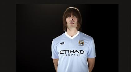 Ο Λίαμ Γκάλαχερ κοροϊδεύει τον Ιμπραΐμοβιτς