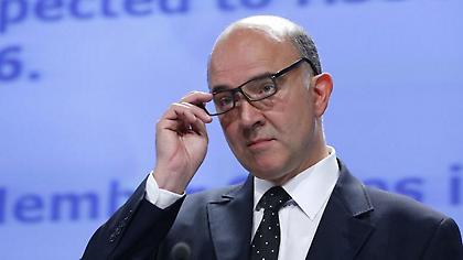 Υπευθυνότητα από όλους για την Ελλάδα ζητά ο Μοσκοβισί