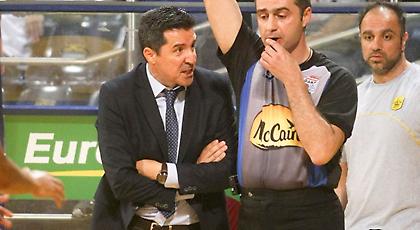 Αποβλήθηκε και... ξέσπασε ο Πρίφτης! (pics)