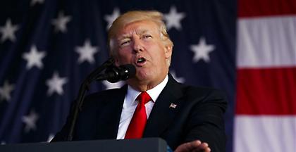 Ο Τραμπ ανακοινώνει την απόφασή του για τη συμφωνία του Παρισιού