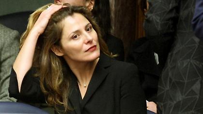 Μόνιμη διοικητική υπάλληλος στο ΕΜΠ η Μπέτυ Μπαζιάνα