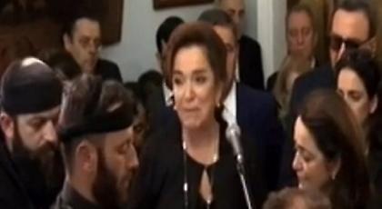 «Σήκω απάνω Ψηλέ μου πατέρα. Λίγο ακόμη...»: Το συγκινητικό αντίο της Ντόρας Μπακογιάννη