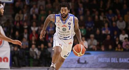 Έκλεισε στην Κουμπάν ο Λέισι