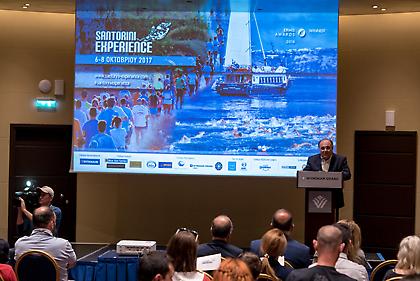 Παγκόσμια προβολή στο «Santorini Experience»