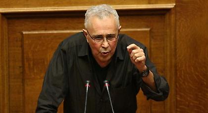 Ζουράρις: Μόνο 2-3 εκατ. Ελλήνων στο πεζοδρόμιο μπορούν να μας ρίξουν