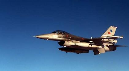 Νέα παραβίαση από οπλισμένα τουρκικά αεροσκάφη στο Αιγαίο