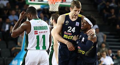 «Σκουπίζοντας» πήγε στους τελικούς η Φενέρ!