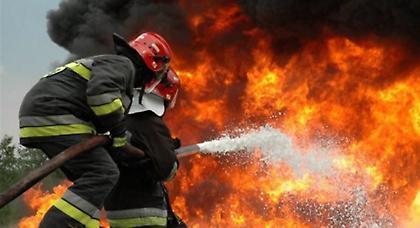 Πυρκαγιά σε αποθήκη στη Νέα Φιλαδέλφεια