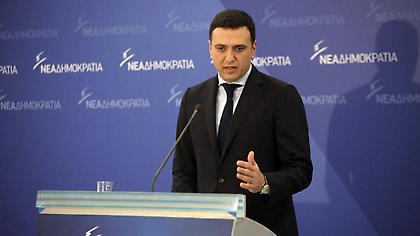 Βολές Κικίλια: Παρέδωσαν από καιρό τα όπλα για το χρέος