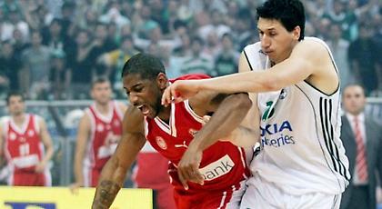 Το Game 3 των «αιώνιων» τελικών… δείχνει τον πρωταθλητή