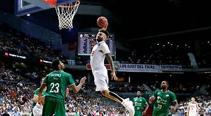 «Σκούπισε» Μάλαγα και βλέπει τίτλο η Ρεάλ