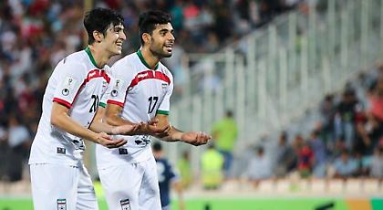 Πεντάρα η Ολλανδία, νίκη για Ιράν