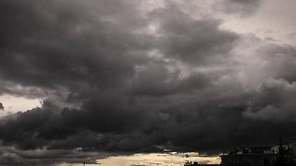 Συννεφιασμένος ο καιρός στο μεγαλύτερο μέρος της χώρας (video)