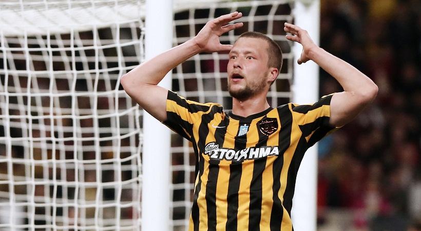 Κάνει πίσω για Γιόχανσον η Ντιναμό