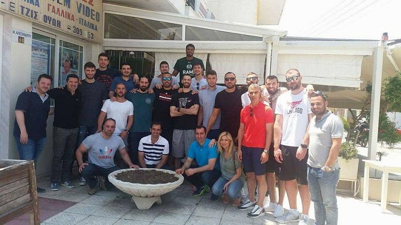 Αποχαιρετιστήριο τραπέζι Πρίφτη στους παίκτες του Άρη (pics)