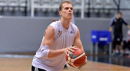 Το «καυστικό» σχόλιο του Ρολ για τον Ερυθρό Αστέρα (pic)