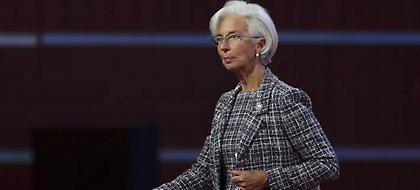 «Πάγος» και από Λαγκάρντ: Υπέρ της παράτασης στη συζήτηση για το χρέος