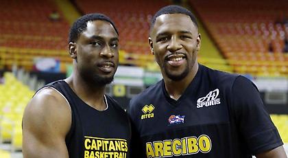 Υπέγραψε στο Πουέρτο Ρίκο ο Ελόνου