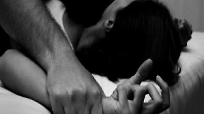 Ηράκλειο: Στο εδώλιο για την κατηγορία του ομαδικού βιασμού